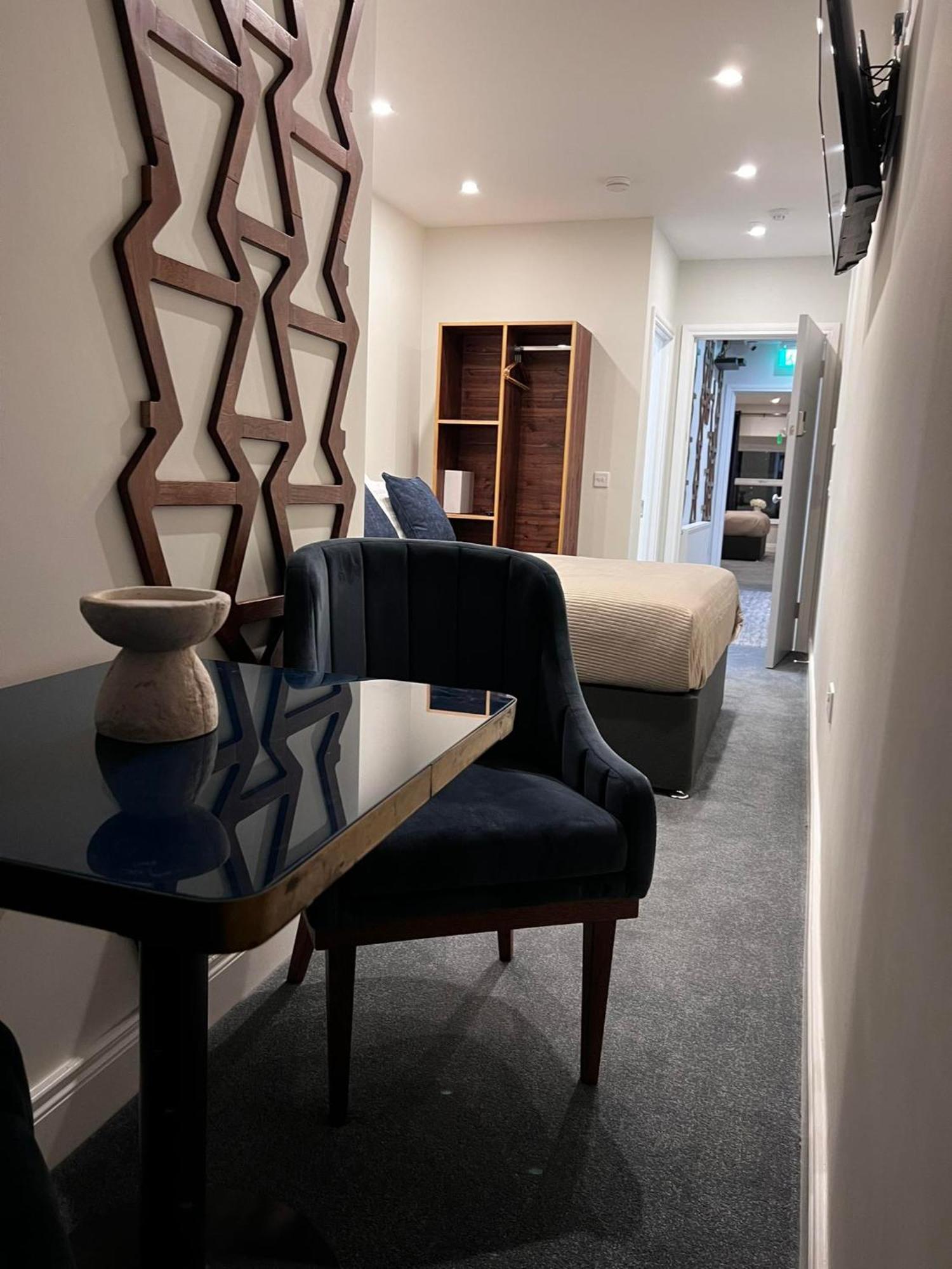53 Luxury Rooms เมย์นูท ภายนอก รูปภาพ
